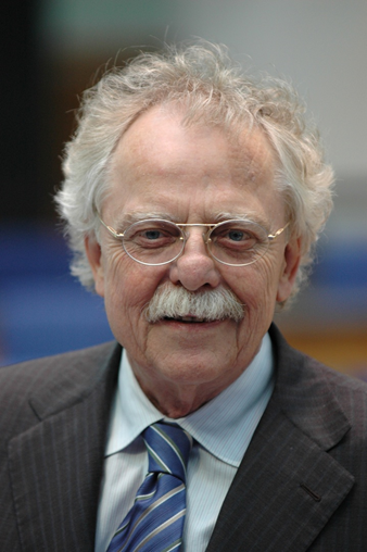 Prof. Dr. Rolf Schulmeister